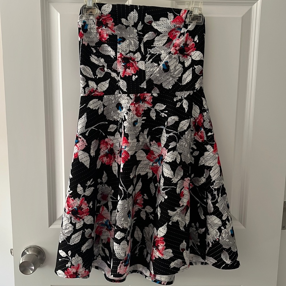 Express Floral Strapless Dress